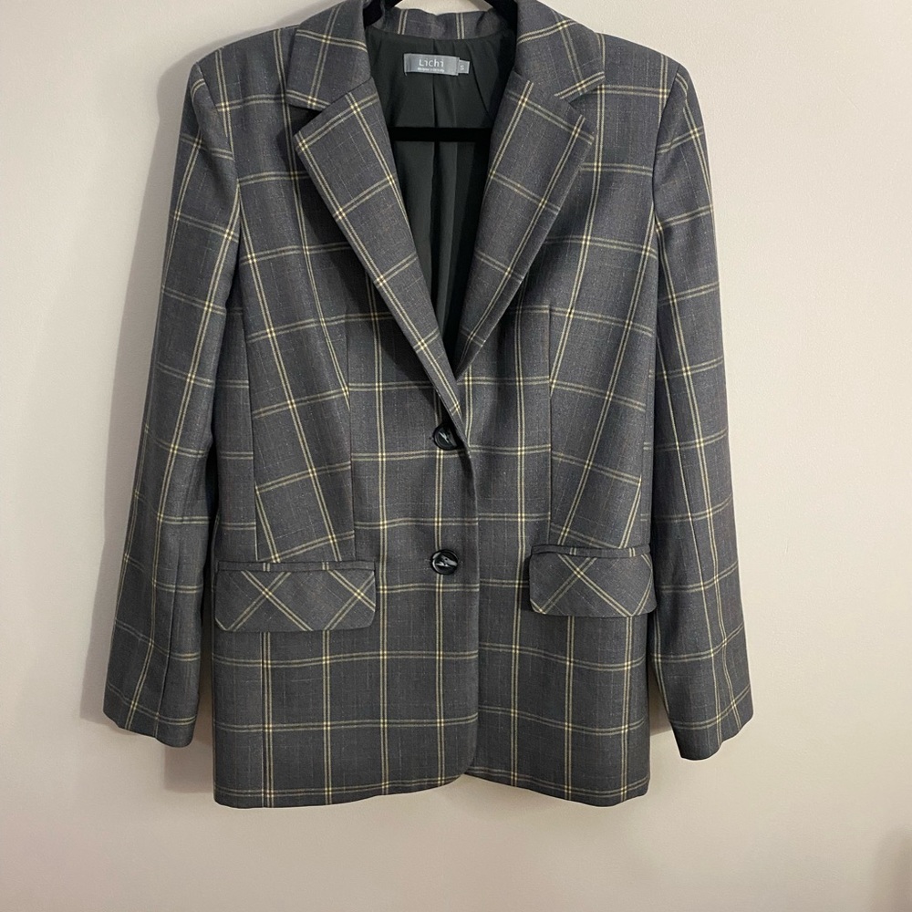 Suit size S